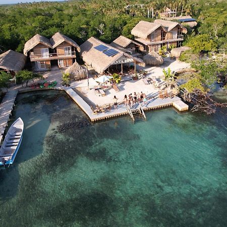 Santa Lova Eco-Hostel Isla Tintipan Tintipan Island Екстер'єр фото