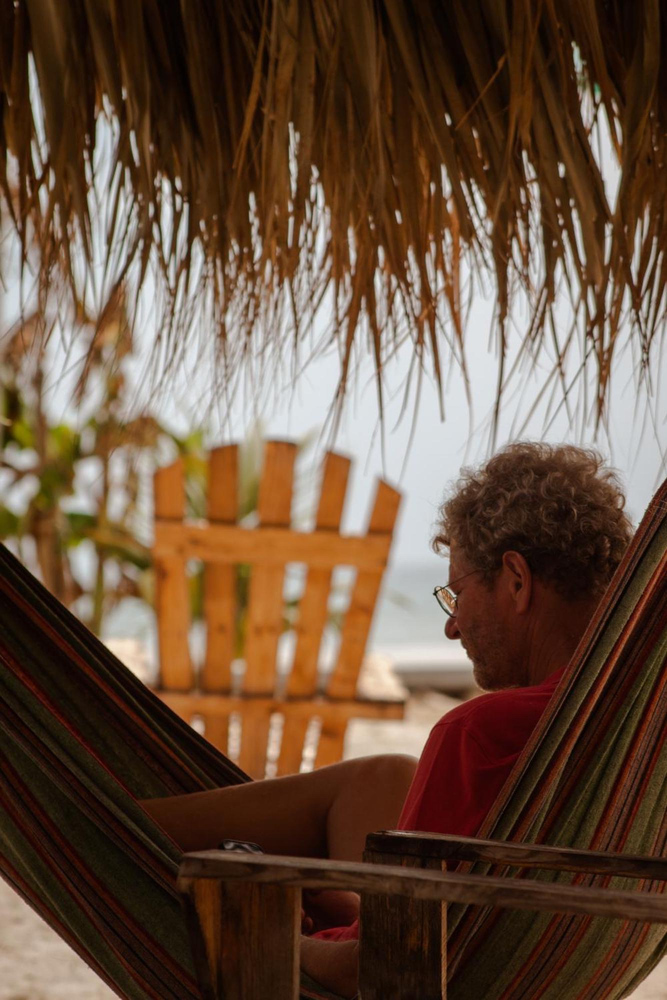 Santa Lova Eco-Hostel Isla Tintipan Tintipan Island Екстер'єр фото