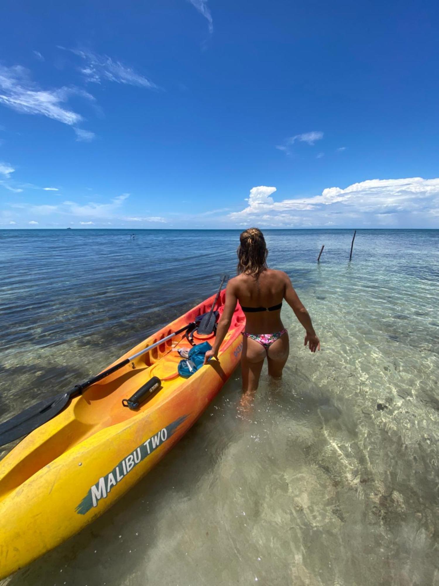 Santa Lova Eco-Hostel Isla Tintipan Tintipan Island Екстер'єр фото