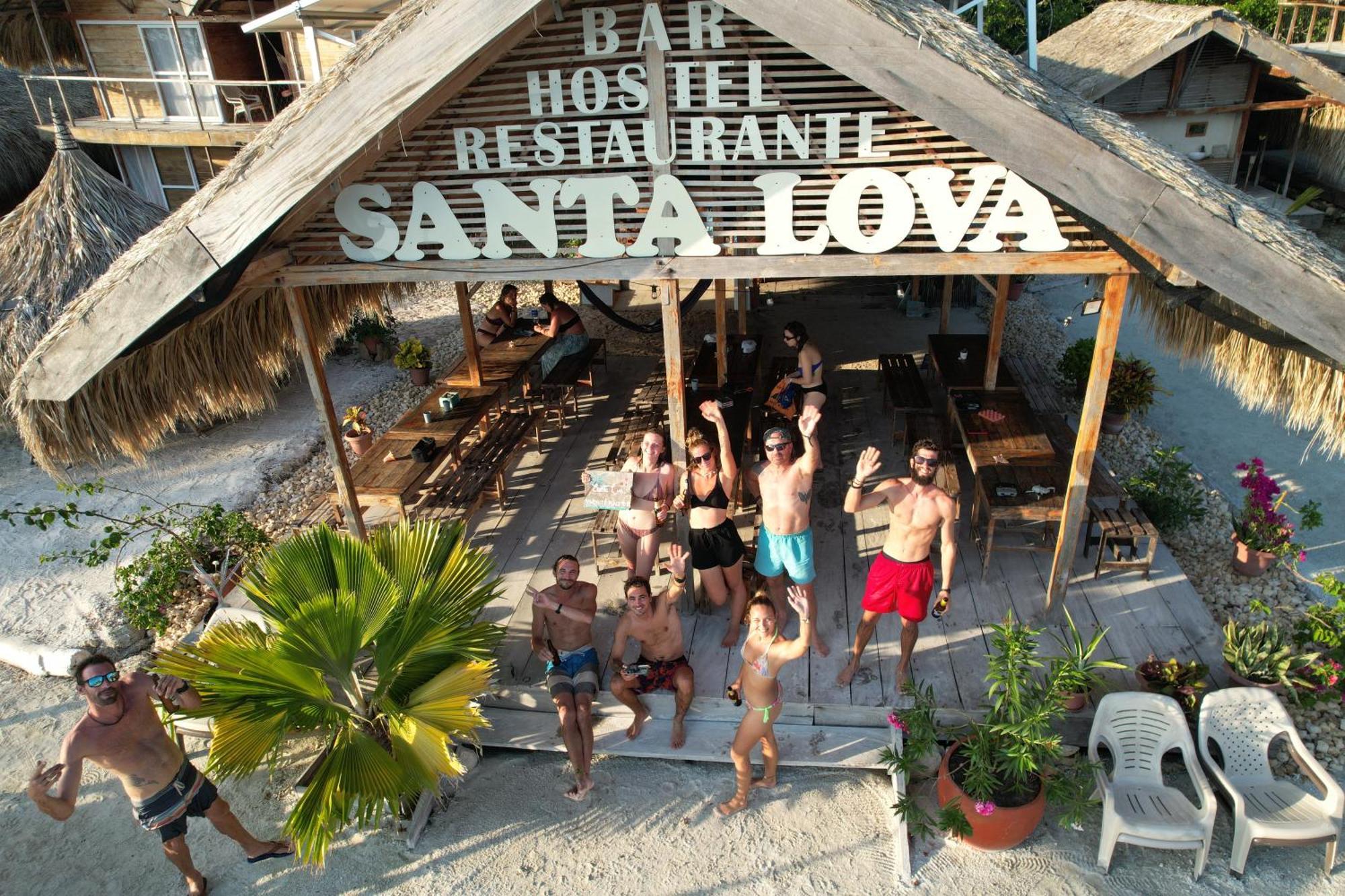 Santa Lova Eco-Hostel Isla Tintipan Tintipan Island Екстер'єр фото